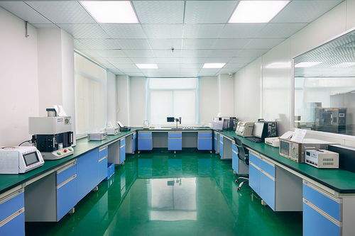 融合光影藝術 機械制造攝影與計算機軟硬件零售的跨界共生